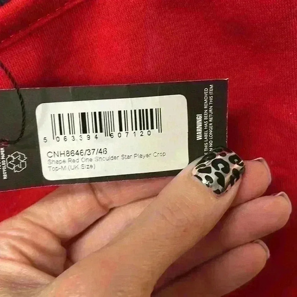 Pretty Little Thing Shape Red One Shoulder Star Player Crop Top Size Medium NWT - Picture 5 of 10